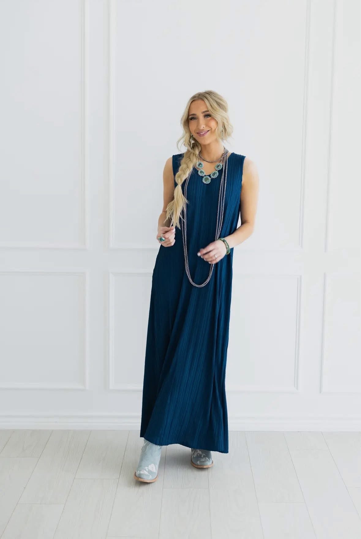 Textured Ribbed Maxi Dress