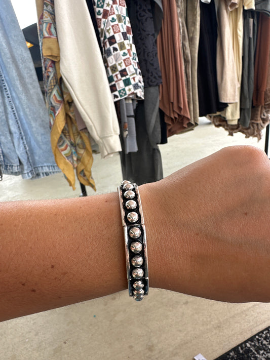 Medium Stacking bracelets