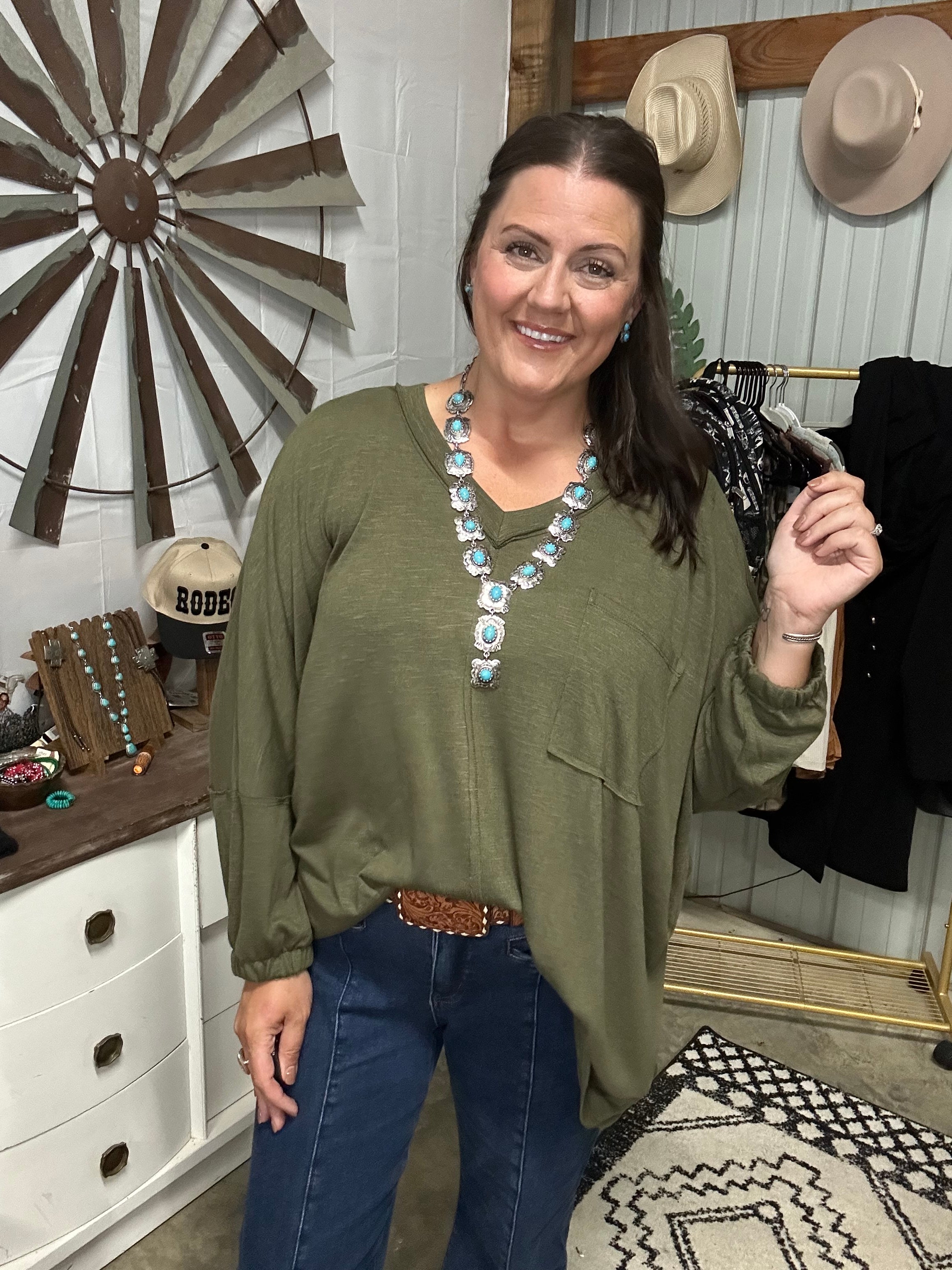 Lazy R Script Brand Oversized Long Sleeve Top – Lazy R Ranchwear