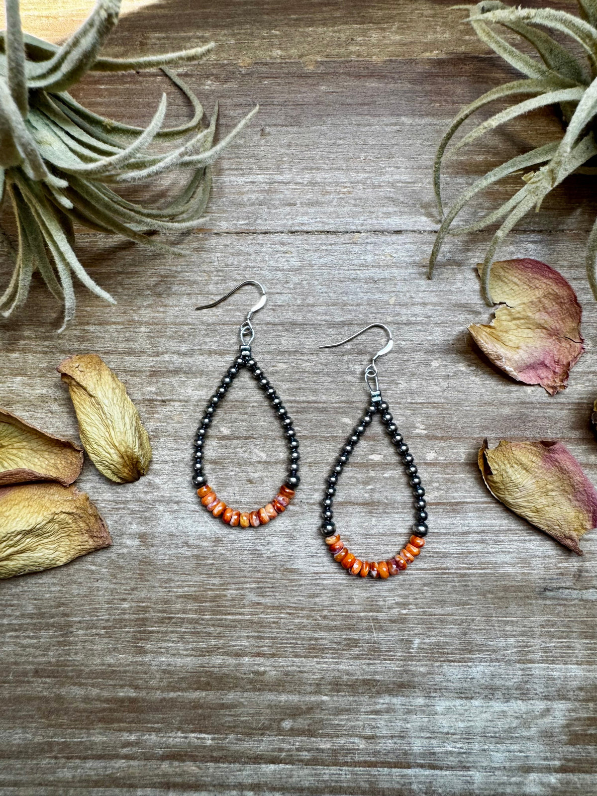Teardrop Earrings – Sterling Silver Pearl & Orange Spiny Oyster