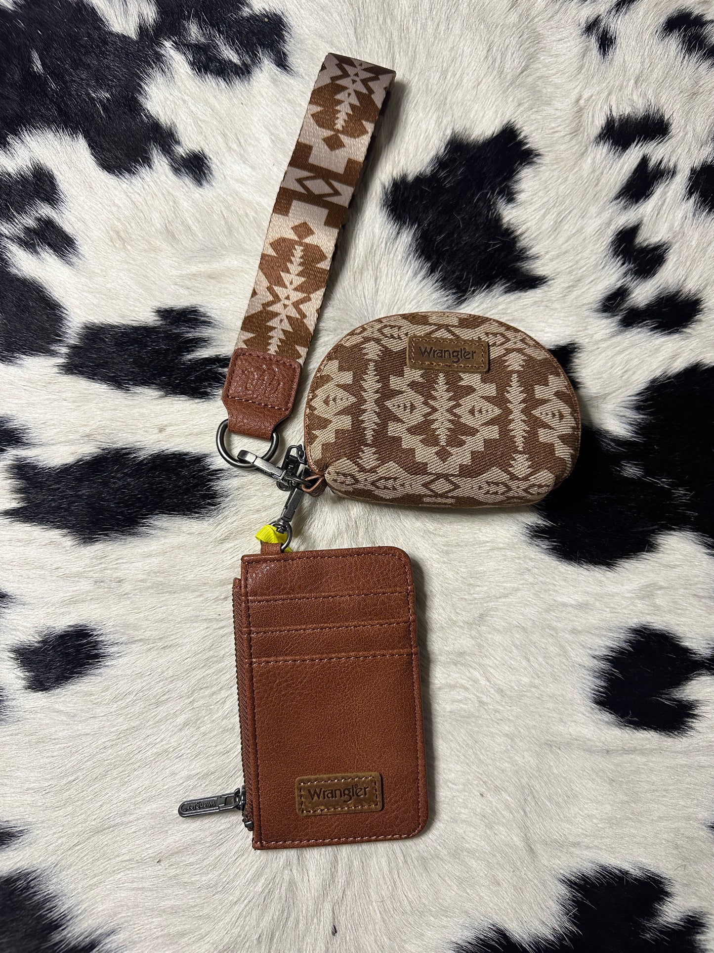 Wrangler wristlet wallet