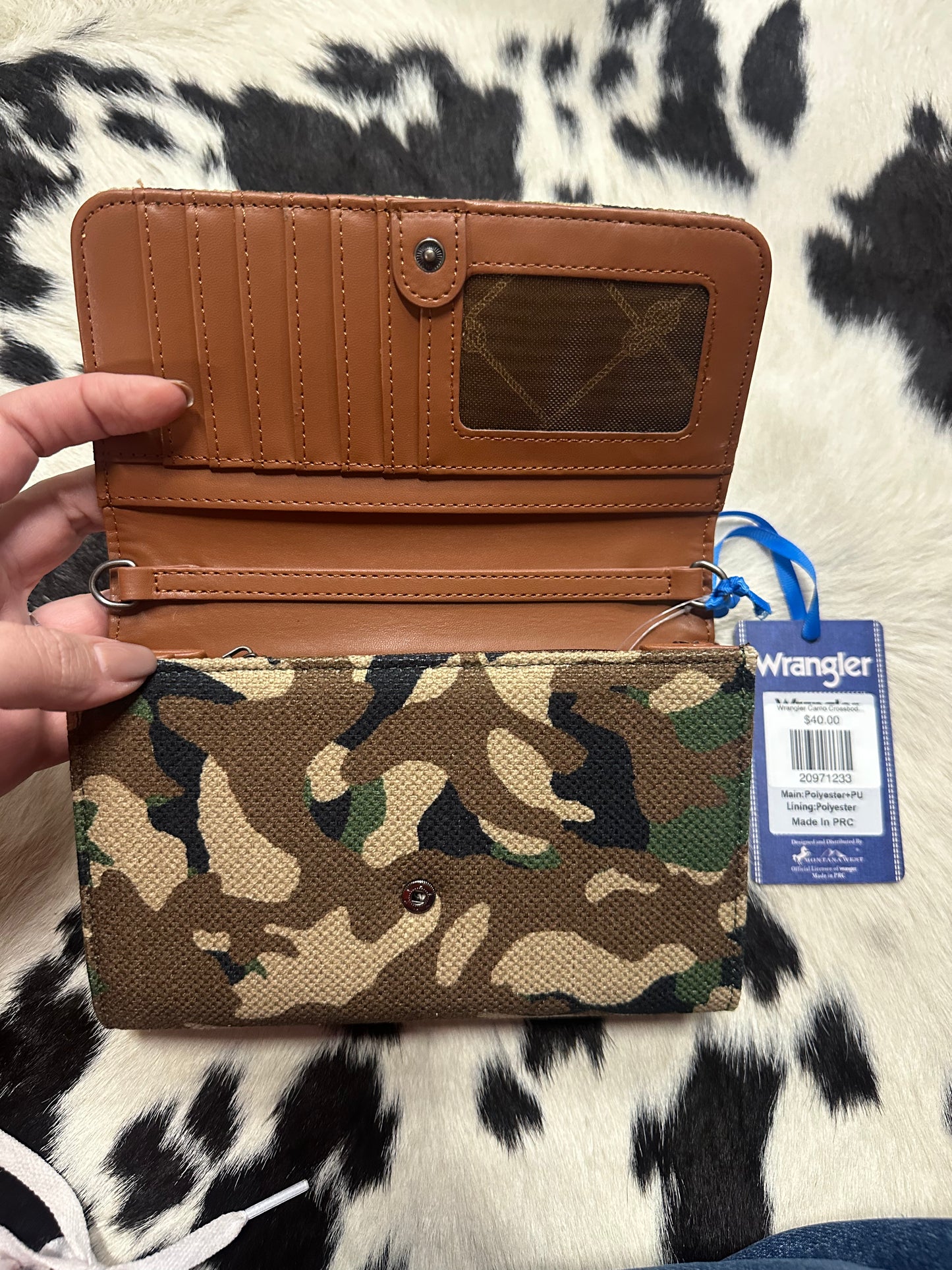 Wrangler Camo Crossbody Wallet